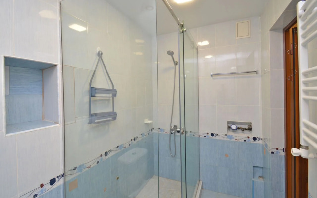 Perte House Apartment's on Spendaryan 5 Street Apartments