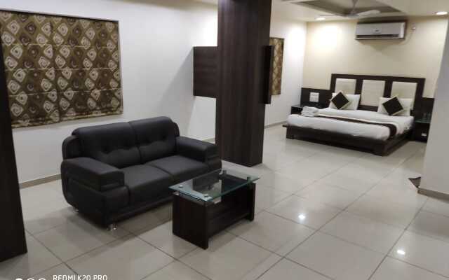 Krishna Inn Hotel