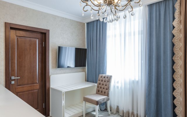Atrium Hotel