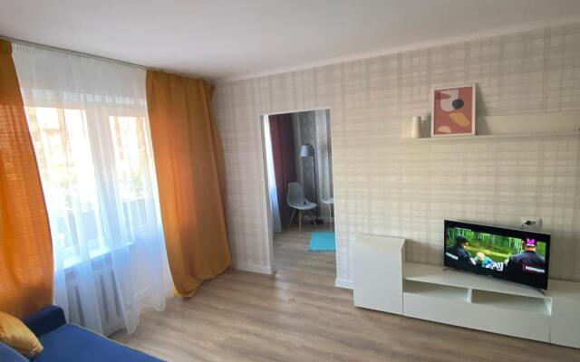 Apartamanety u poyuschikh fontanov Flat