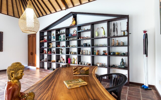 Вилла Candi Kecil Empat