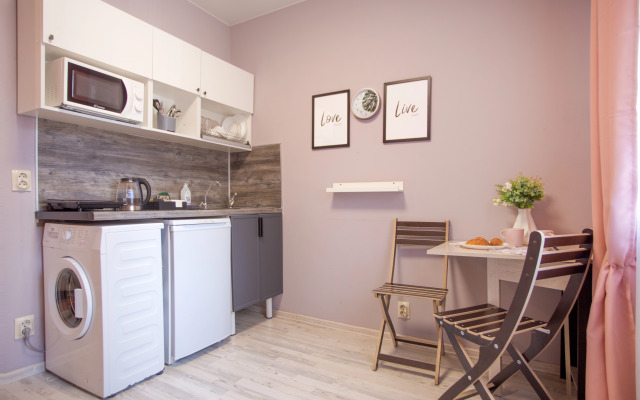 Quadroom Apartments 1