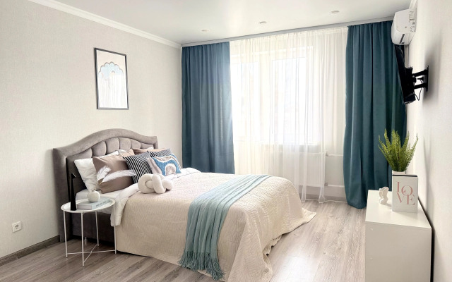 Квартира ОренРент Однокомнатная на Саморядова