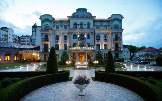 Hotel Pontos Plaza