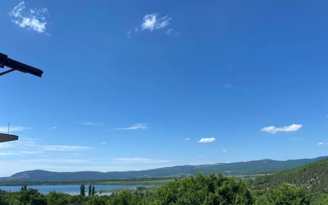 Частный дом дуплекс с красивым видом