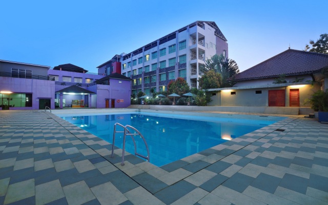 Aston Tanjung City Hotel