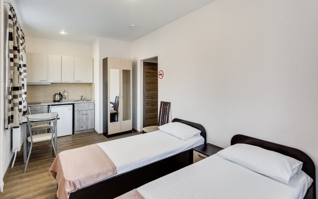 Green Hall Apartments
