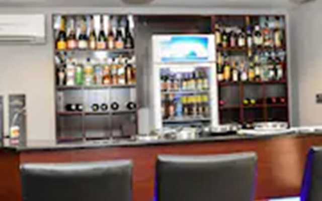 Отель Qualibest Grand