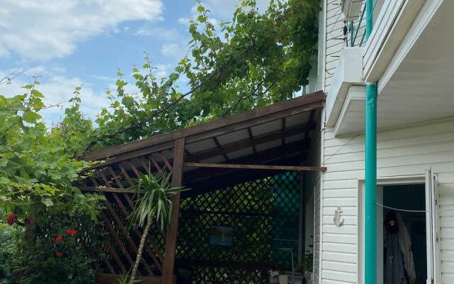 Leto Vsem Guest House
