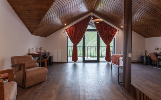 Residence Kazbegi Hotel