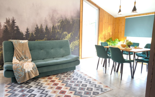 Частный дом на улице Славянская 103