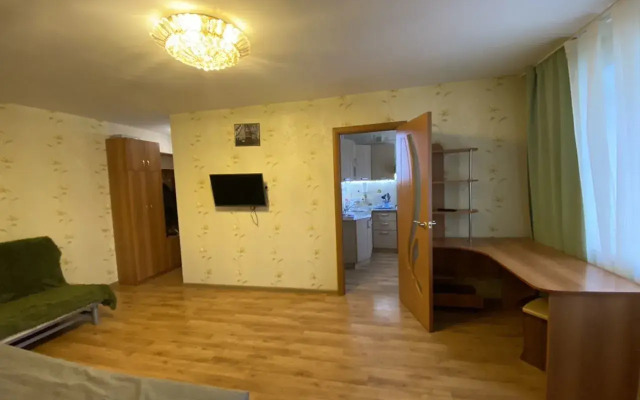 Na Rossiyskoy, 76 Flat