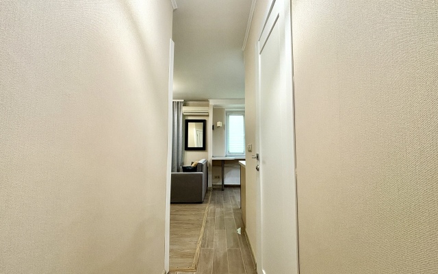 Ulitsa 1905 Goda Flat