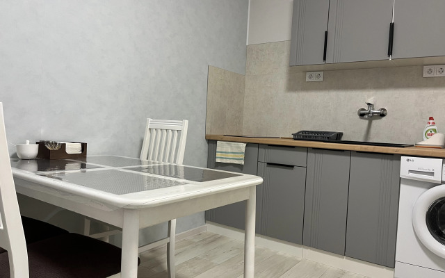 Апартаменты "DaRent Karelia" на Героев 2/8