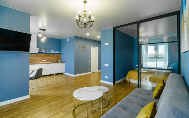 Vidovaya S Panoramnymi Oknami Na Naberezhnoy Reki Flat