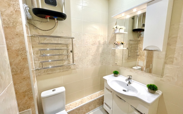 Na 5 Etazhe V Tsentre Goroda Flat