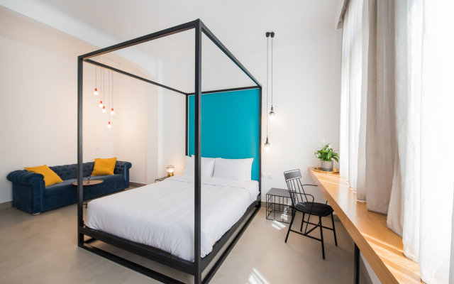 MONK Monastiraki Suites Apart-Hotel