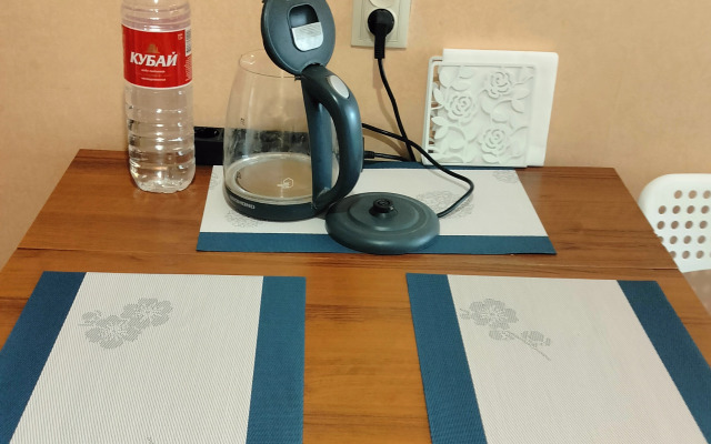 Квартира Двухкомнатная 6-й микрорайон