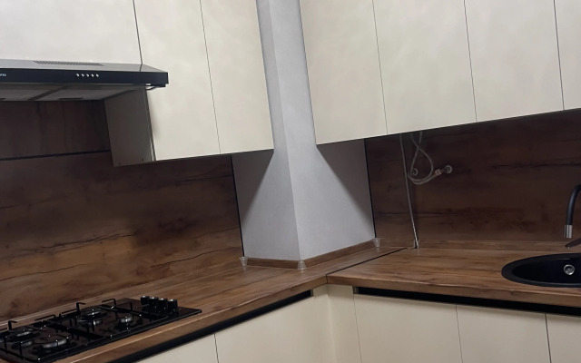 Dvukhkomnatnaya. Voroshilova 8a Flat