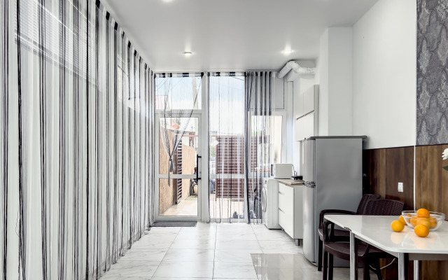 Апартаменты просторные у моря и парка в Сириусе