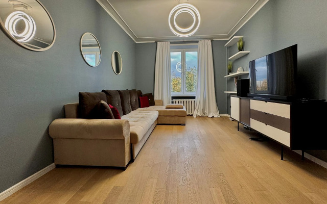 Apartamenty Shikarnaya Dvushka Vozle Tsuma
