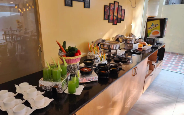 Consulate By Book Meri Hotel