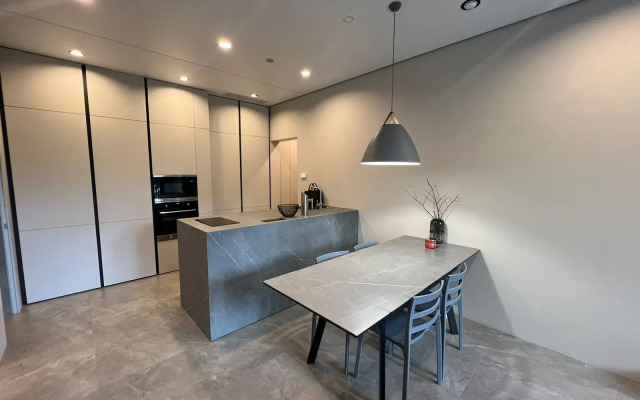 Апартаменты Люкс на первой береговой линии