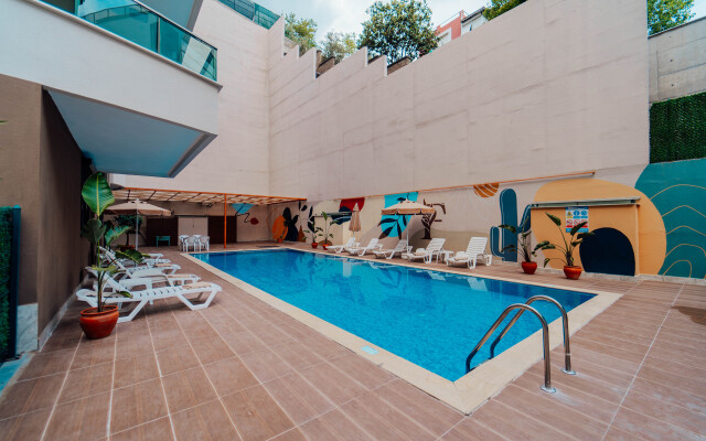 Fortunella Suits & Villas Hotel