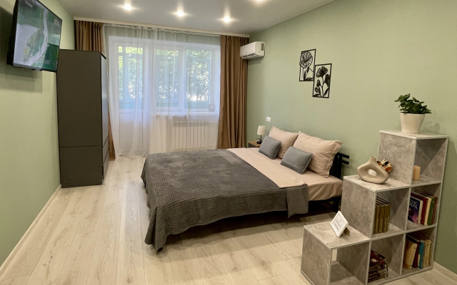 Uyutnaya Kvartira V Tsentre Kmv Flat