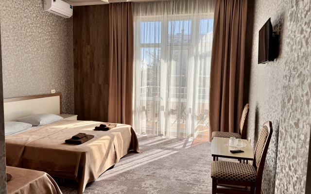 Gostevoy Dom Diamond Guest House
