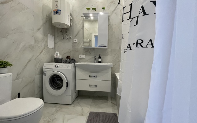 Kvartira na Mira 44, Zapadnaya Flat