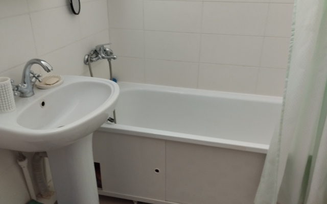 Two-Room Flat on Borisovka, 28A