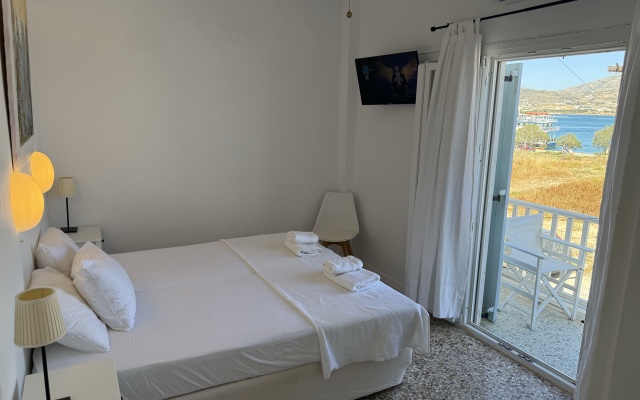 Windmill Rooms Hotel