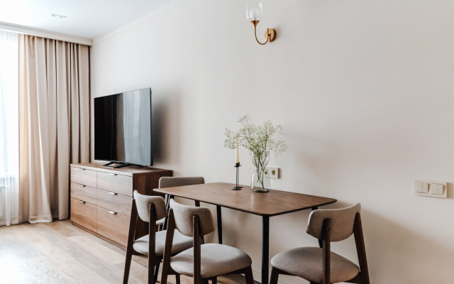 Квартира на Светлогорском 12