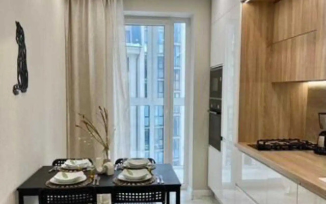 Na Ulitse Avtomobilistov 3 Apartments