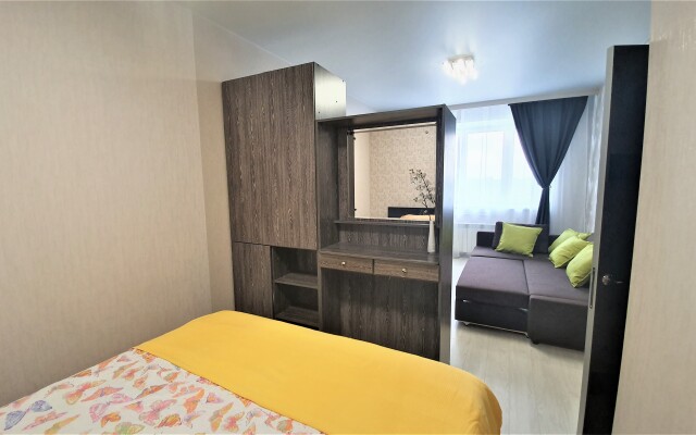 Yevro 2-Komn Vidovaya Serebryany Bereg Krasny Put 103 Apartments