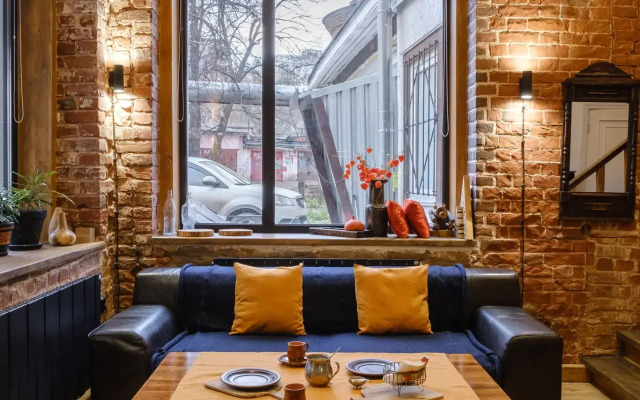 Апартаменты LOFT Холл у Кремля с четырьмя комнатами