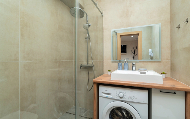 Апартаменты Grand Palace 705