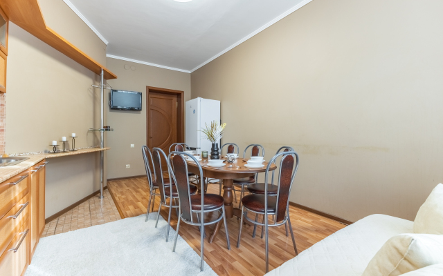 Comfort Home Dlya 14 Gostey Apartments