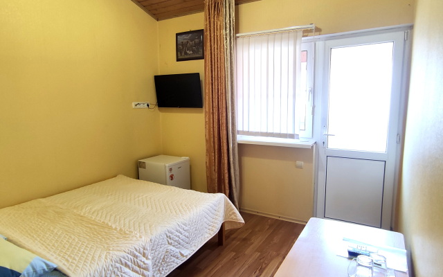 Yuzhny Briz Guest House