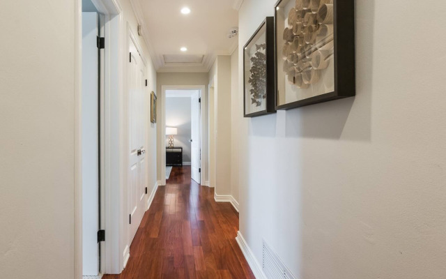 Petit Home Apartments