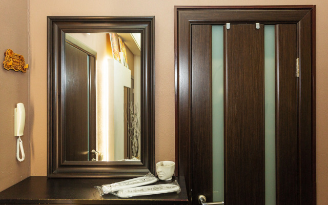 Квартира Большая Студия с Красивым Видом