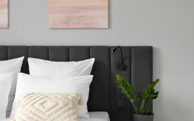 Апартаменты Студия у Метро 1215