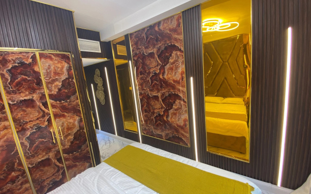 Apartamenty Luxurious Beachfront Marjan Island for Comfortable Stay