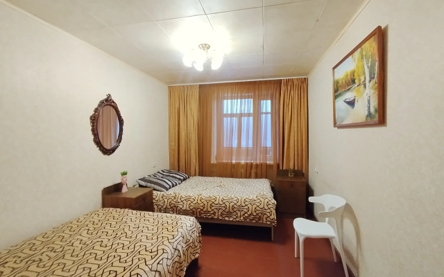 Prostornye Na Prospekte Pobedy Apartments