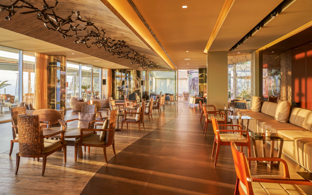 Saccharum Resort