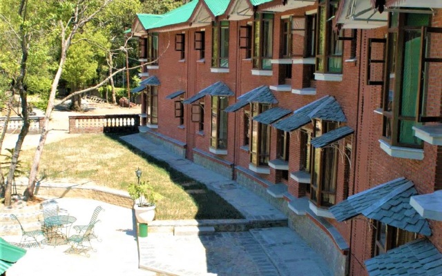 Отель WelcomHeritage Taragarh Palace