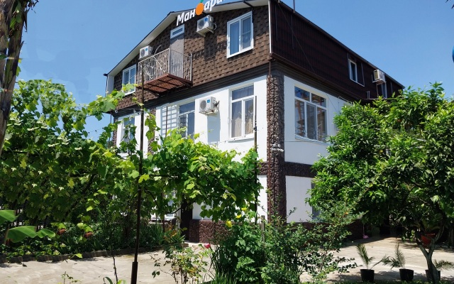 Hotel Mandarinovy Bereg