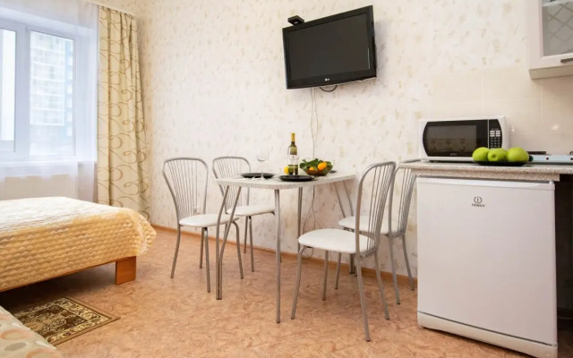 studiya chetyrokhmestnaya u PermExpo Apartments