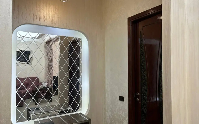 Отель Roma Yerevan & Tours